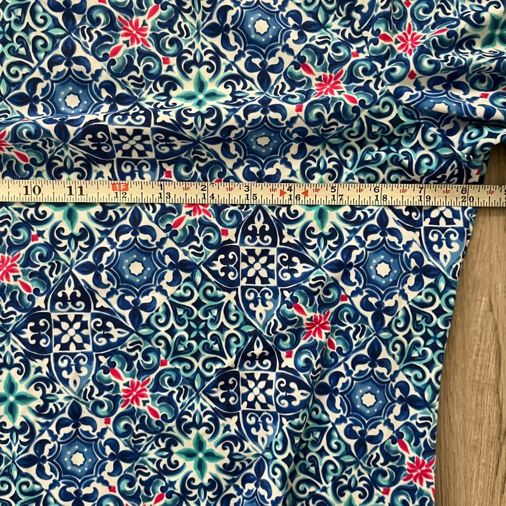 Talbots Multicolor Rashguard - Picture 4 of 5